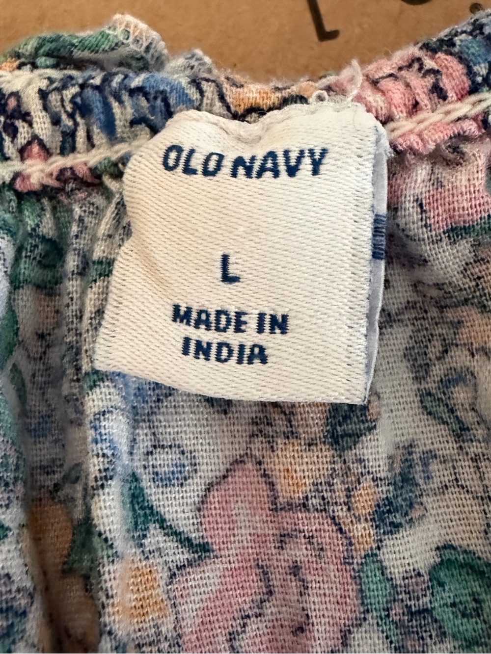 Old Navy ~ Waist-Defined ~ Smocked Floral-Print ~ Midi Dress ~ Delicate Florals - Picture 2 of 7